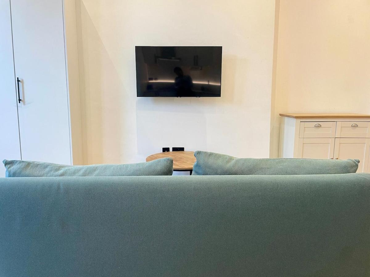 Apartament Fabulous In The Heart Of Kensington Londra
